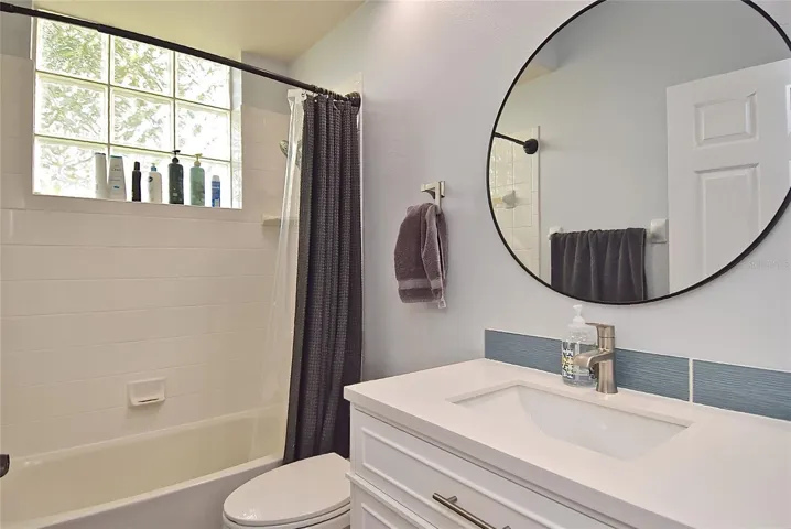 Bathroom with tub
