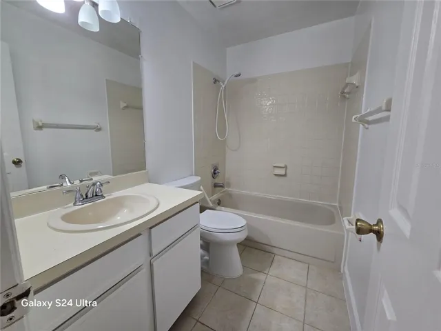 2nd Bathroom
