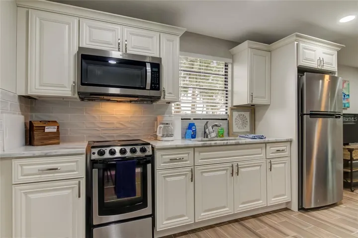 Kitchen - fully equipped