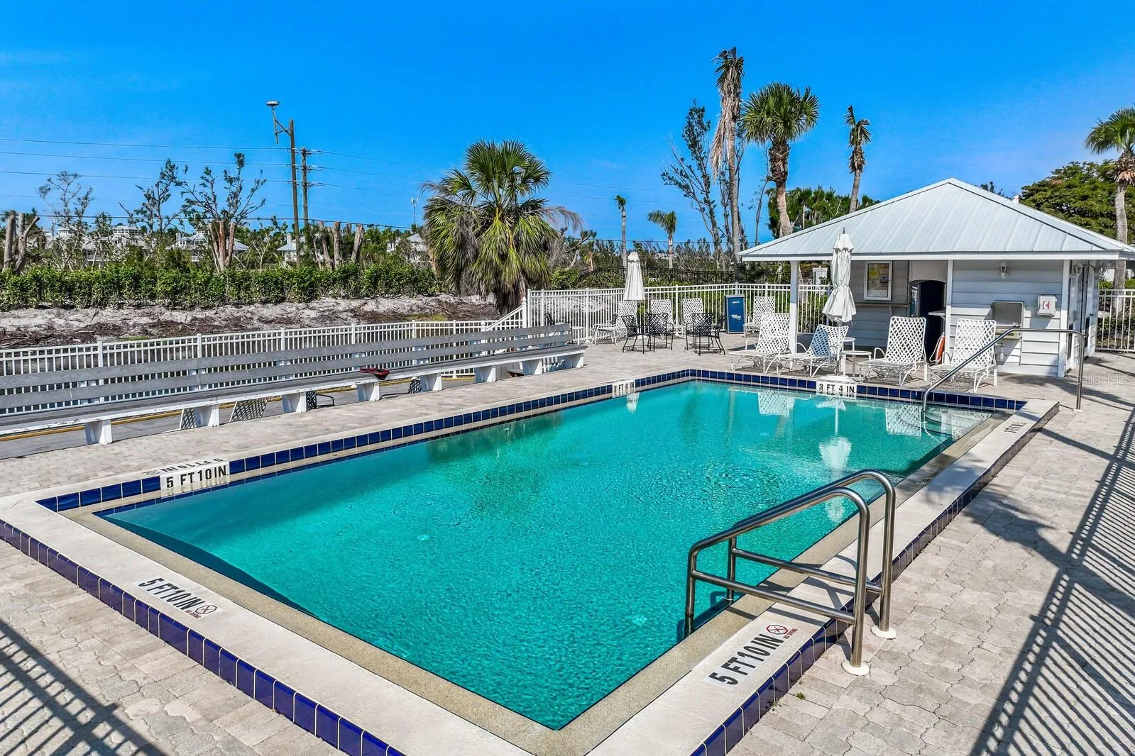 Marina Village Swimming Pool