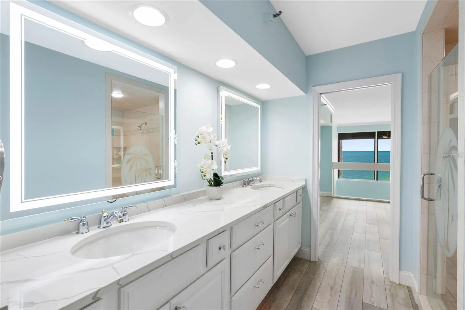 Primary Ensuite Bath