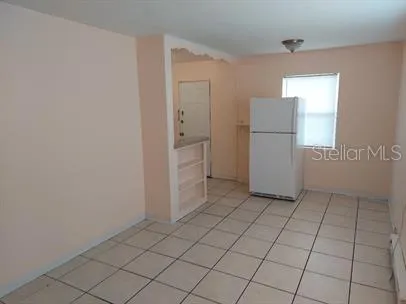 1139 West #4