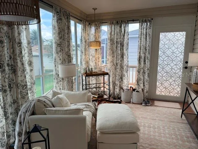 Enclosed Florida Room Under Air