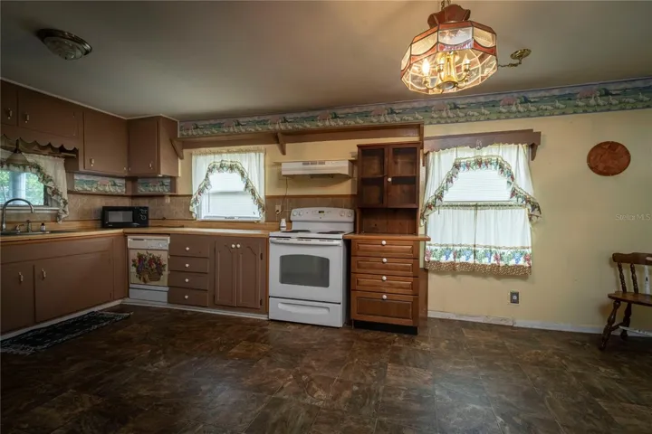 Dinette space