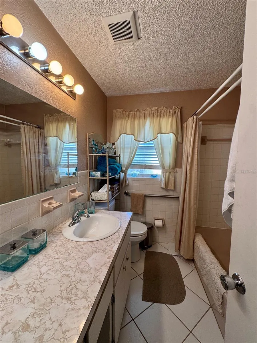 GUEST BATHROOM
