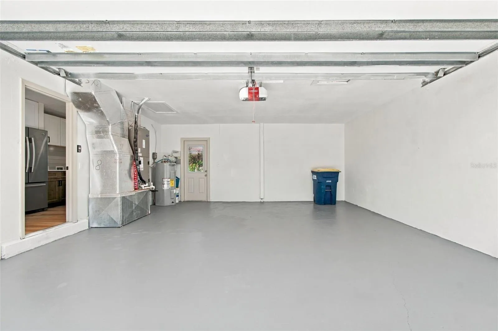 2-Car Garage