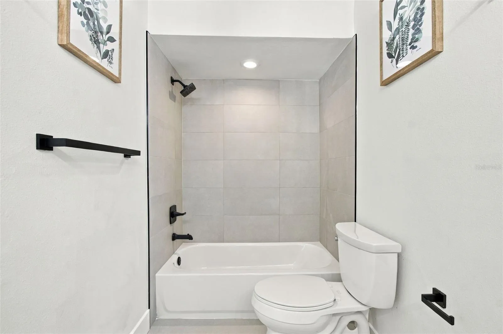 Jack &amp; Jill Bath