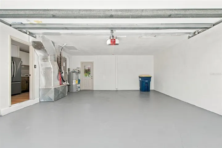 2-Car Garage