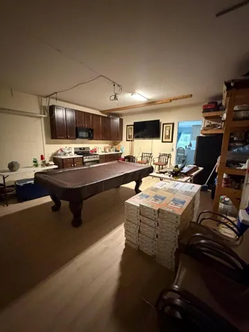 Garage kitchen