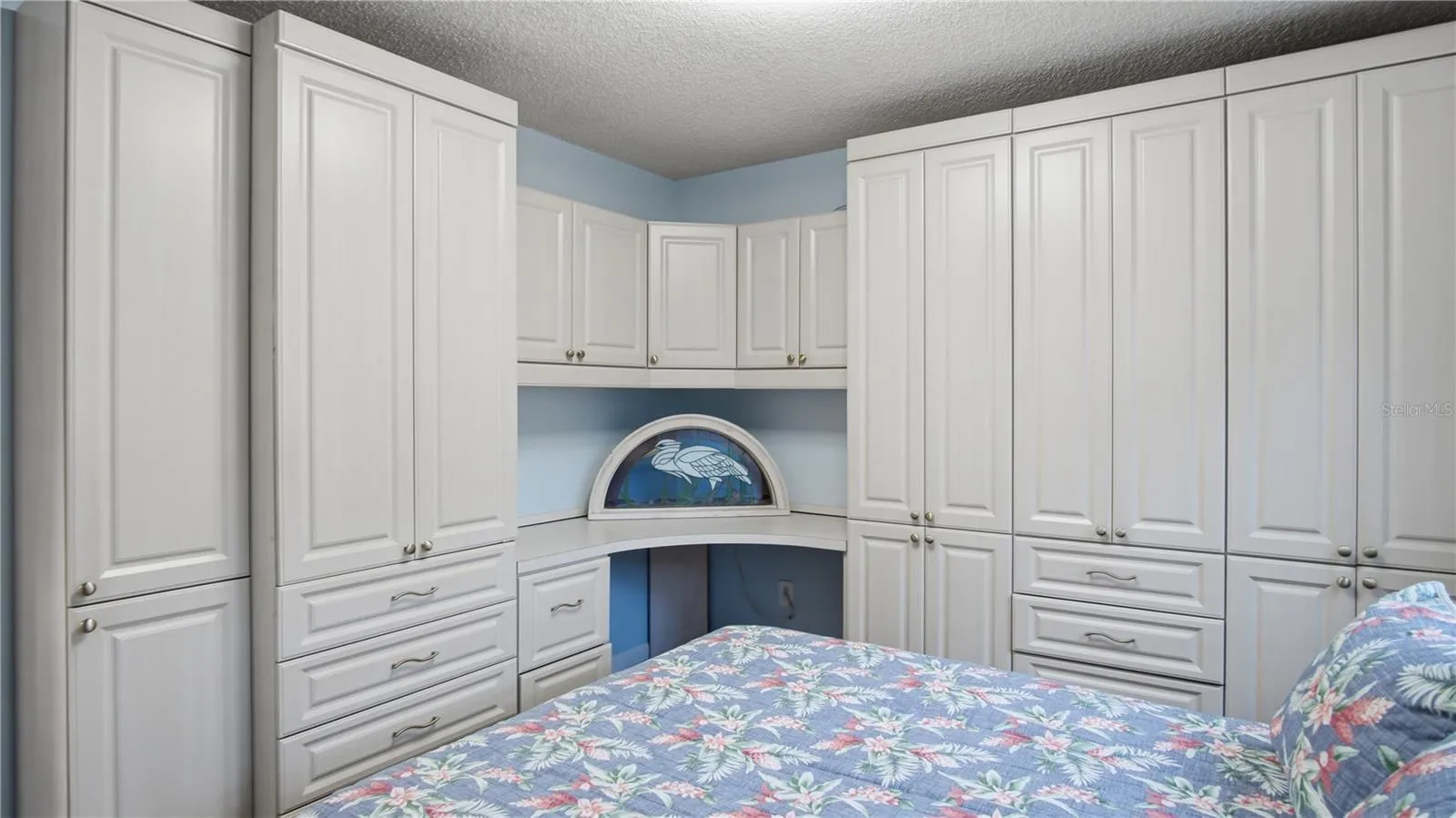 Built in custom cabinetry