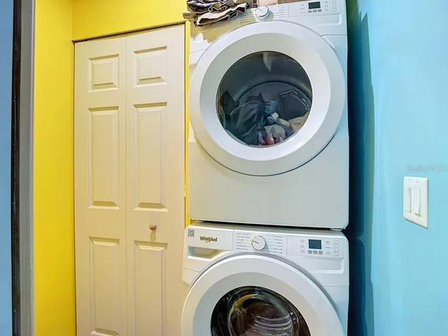 Garage laundry