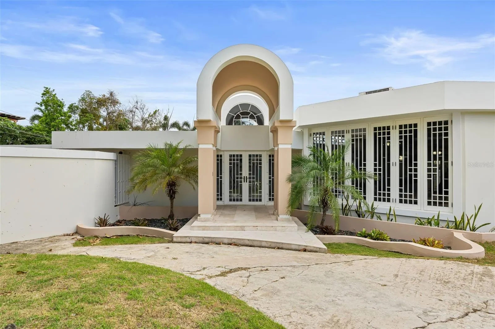 Frente - Porch Frente - Porch