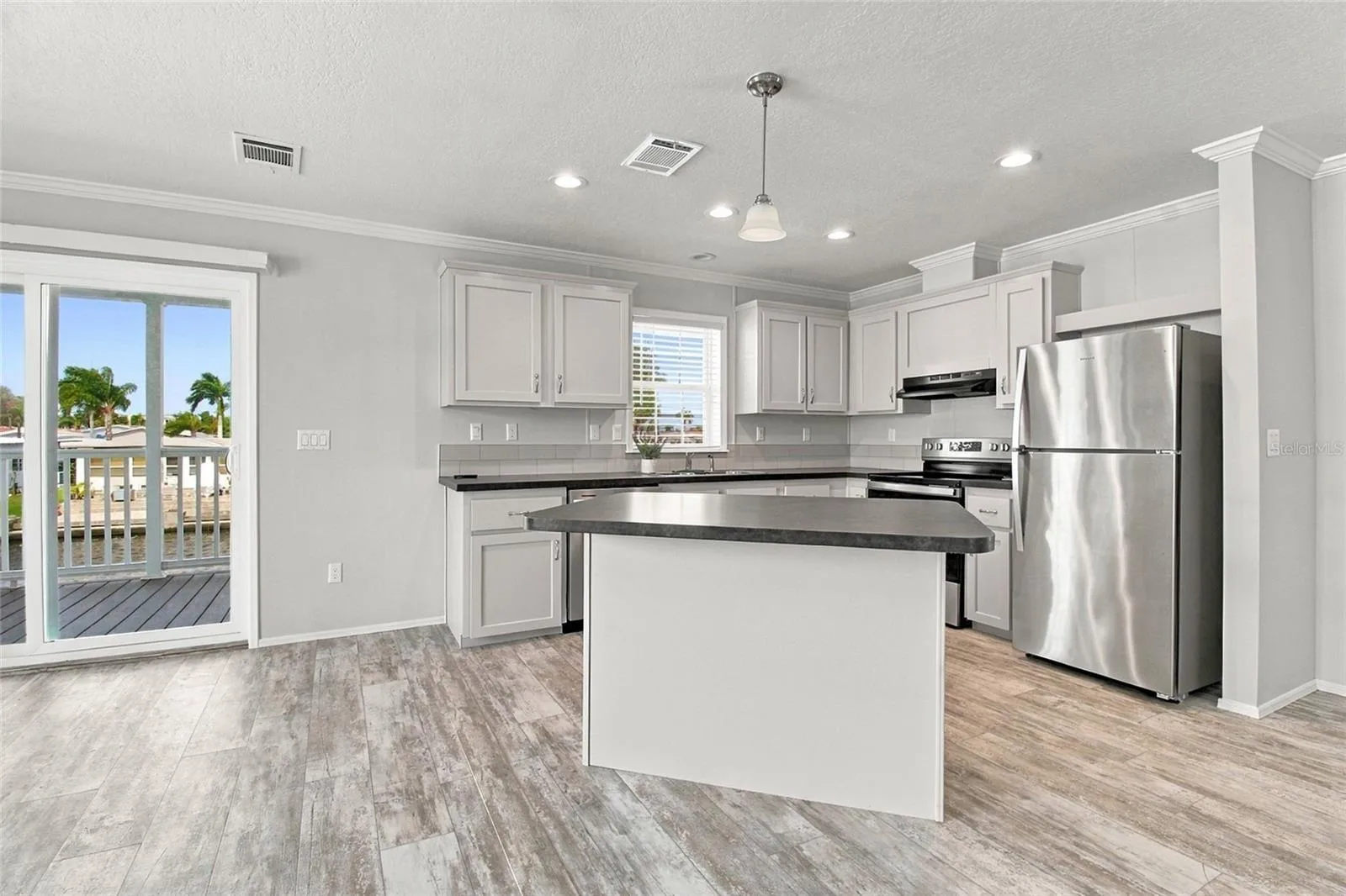 Open Concept Kitchen, LR & DR