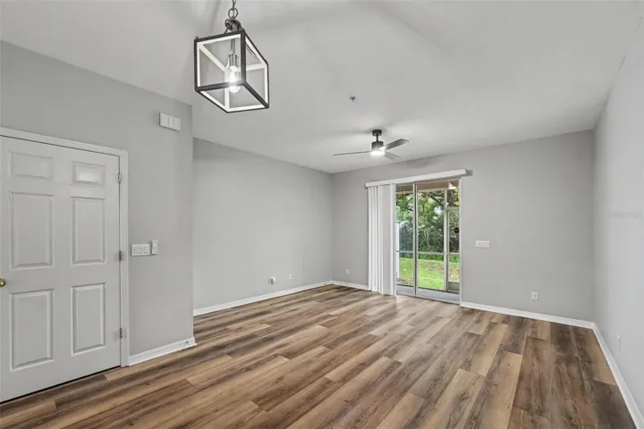 New high end laminate flooring