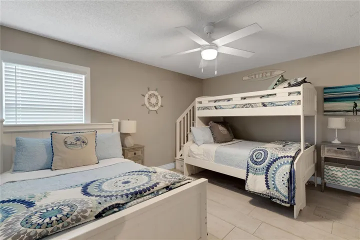 Second bedroom sleeps 5