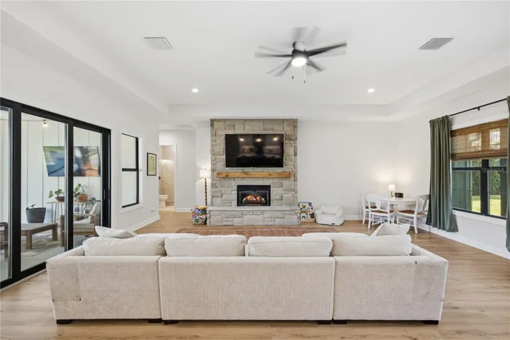 Open floor plan for ease and togetherness.