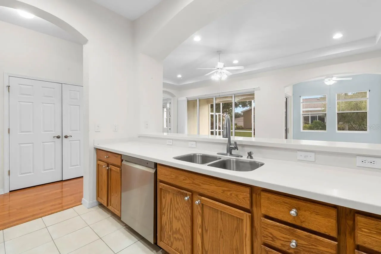 Kitchen perfect for entertaining guests
