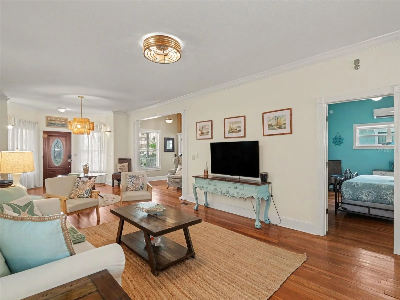 Living/family room