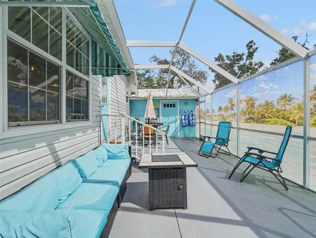 Pool area with privacy screen