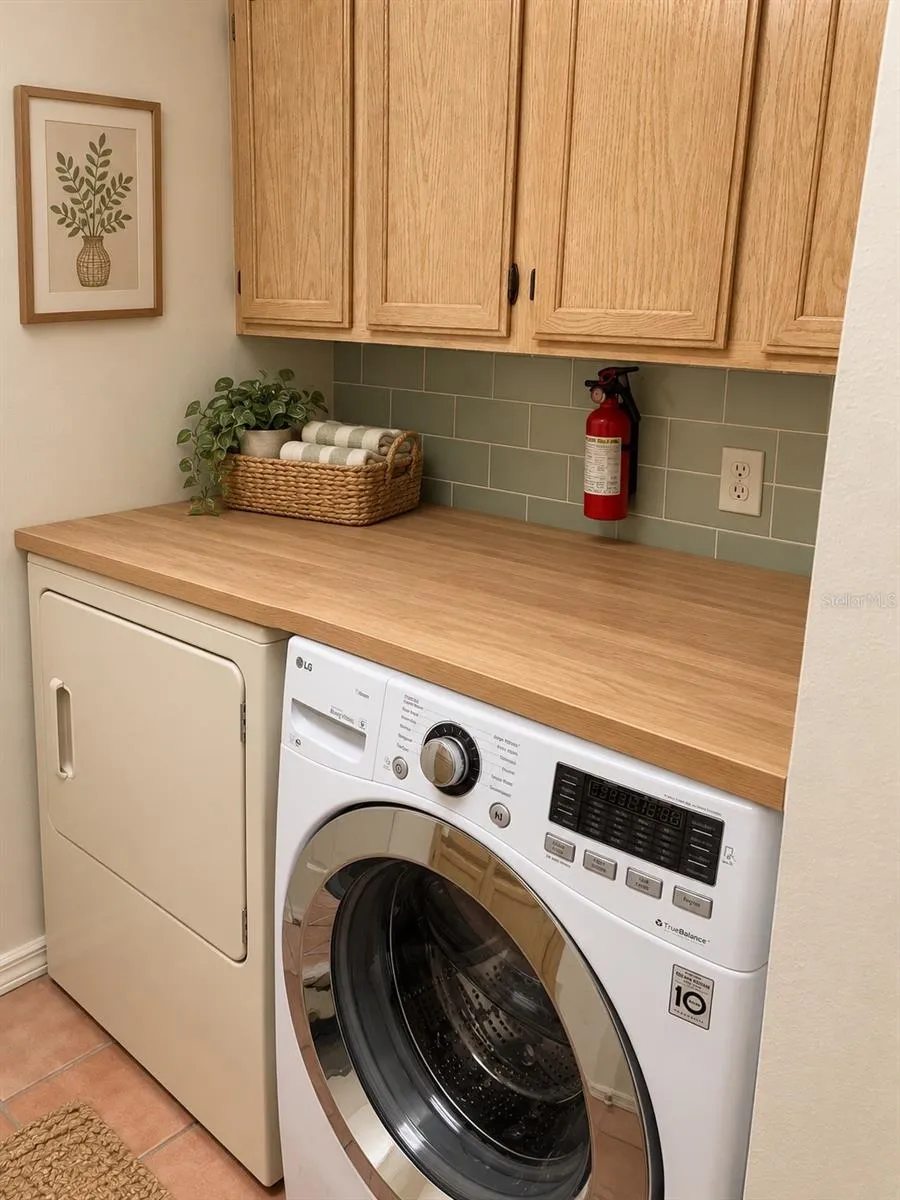 Virtual Laundry room