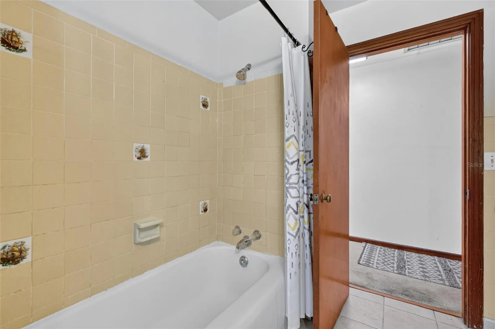 Tub Shower