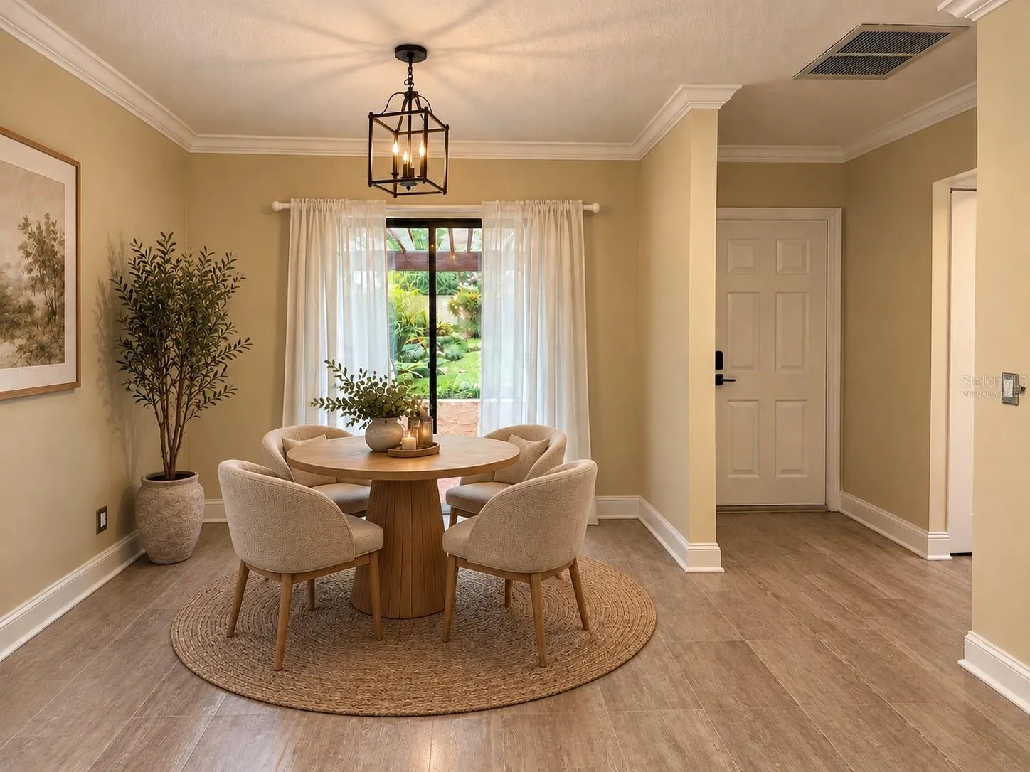 Living Room - virtually staged