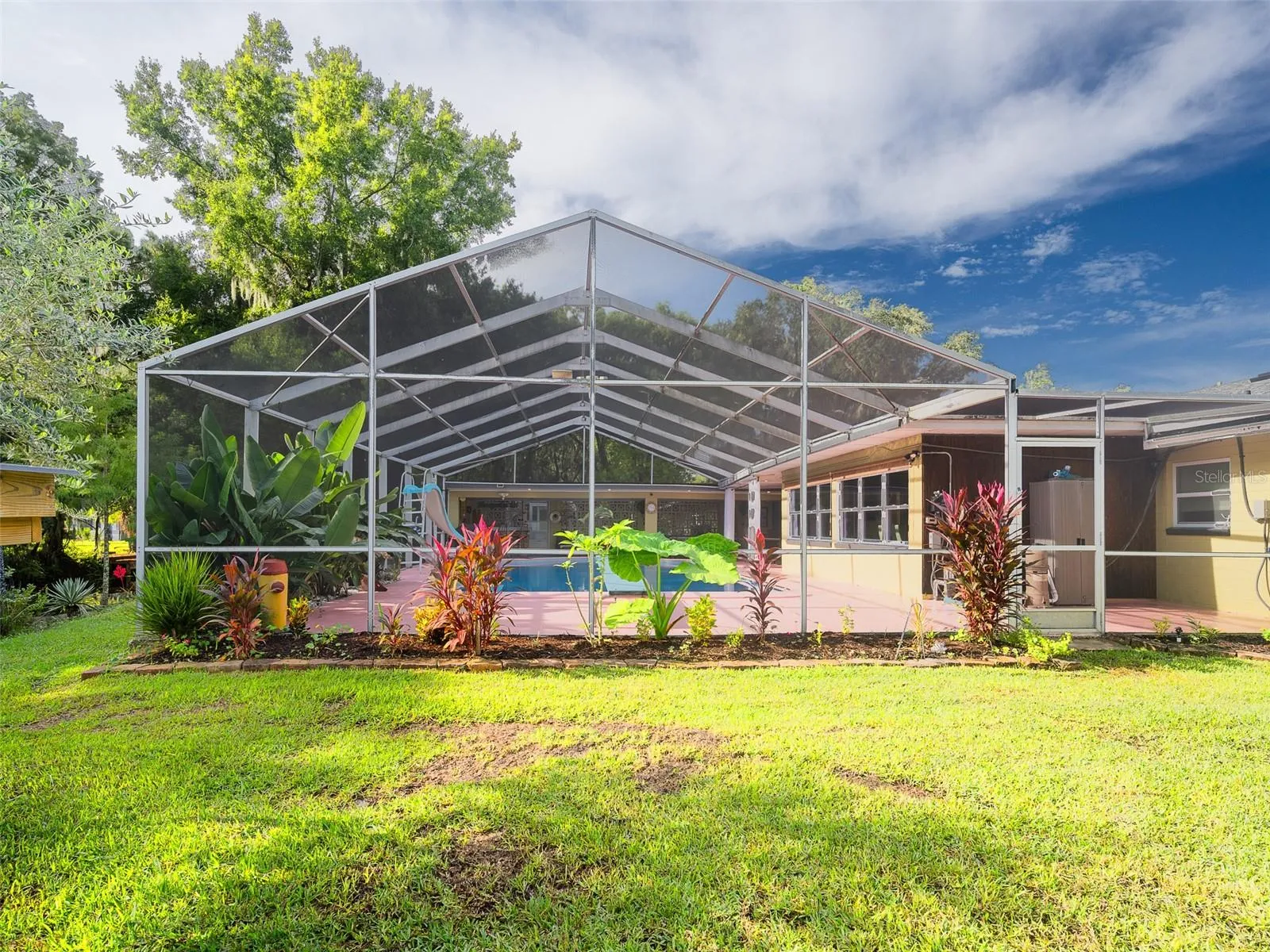 Screened Pool Enclosure