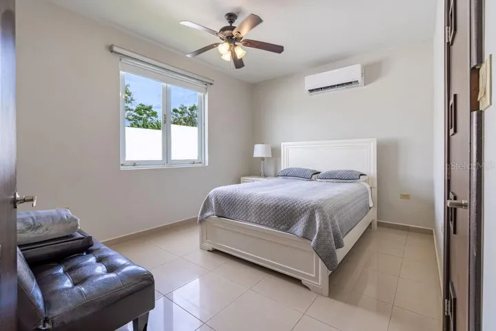 Room 1