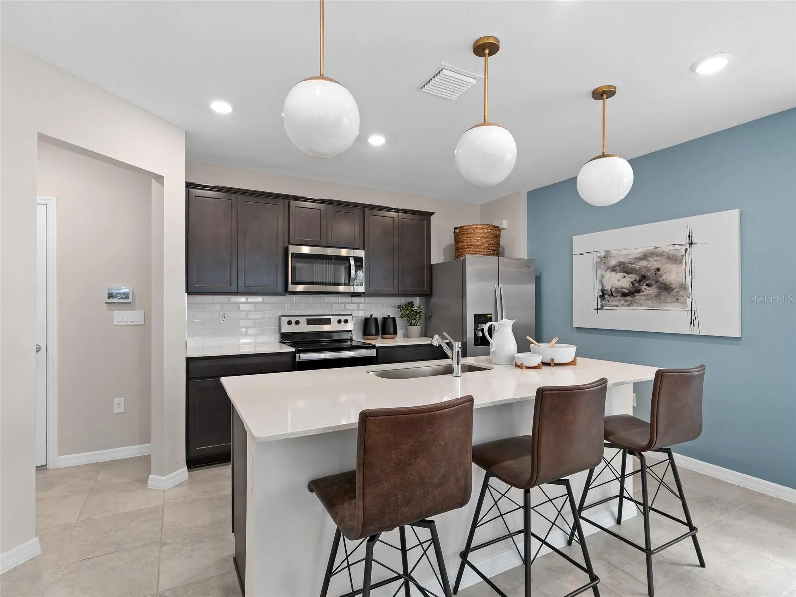 Model Home Design Only. Pictures and furnishings are for illustrative purposes only. Elevations, colors and options may vary. Furniture is for model home staging only.