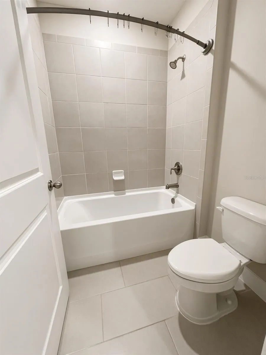 2nd Bathroom