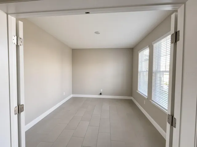 Studio/Office