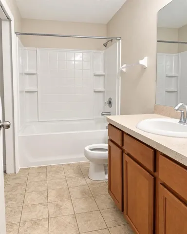 Hall Full bathroom