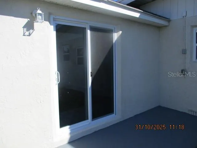 Rear slider