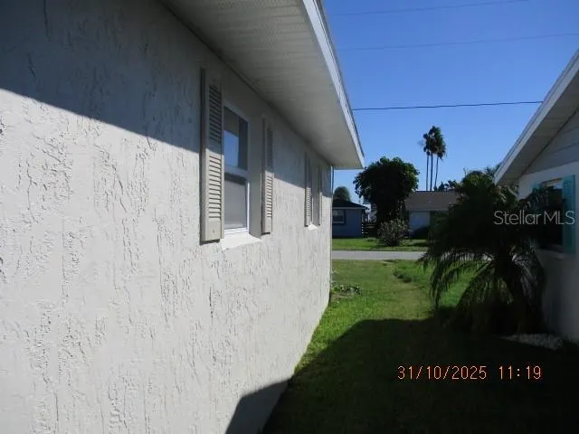 Side