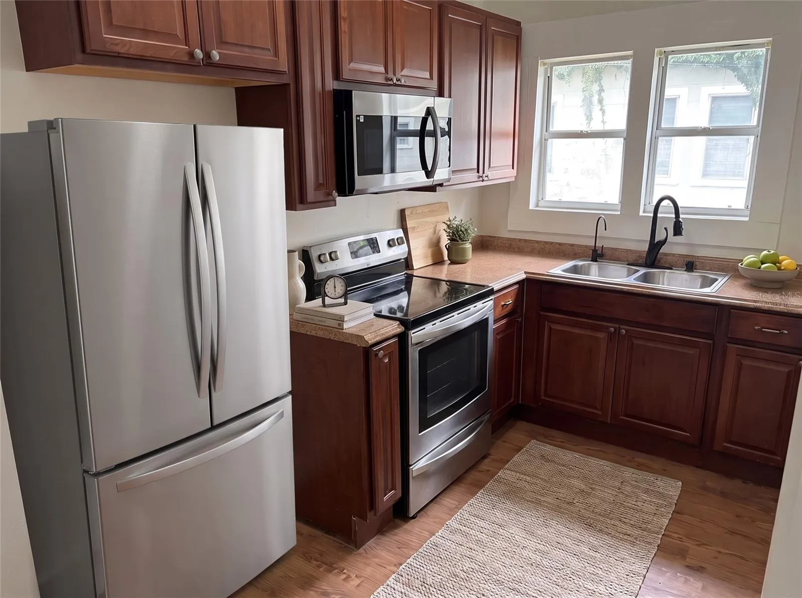 kitchen "Virtually staged"