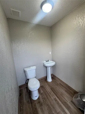 One of the offices (bathroom)