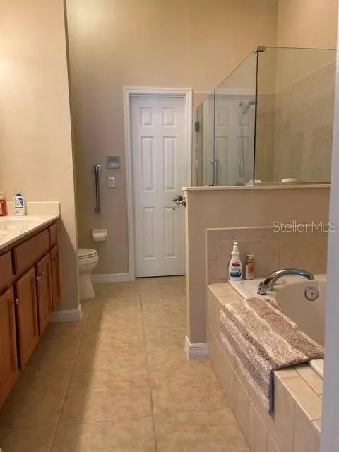 Primary walk in closet