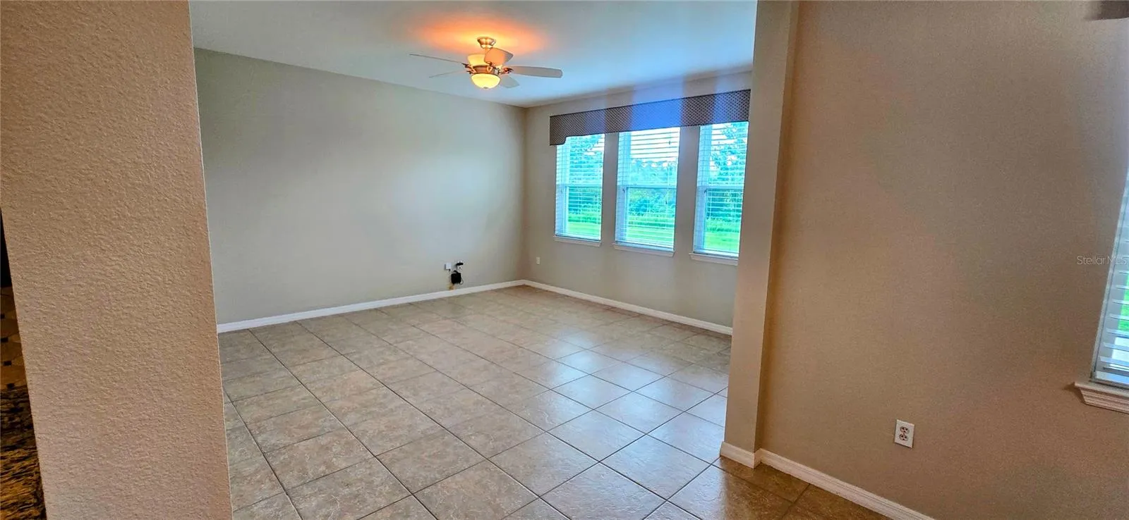 FLORIDA ROOM