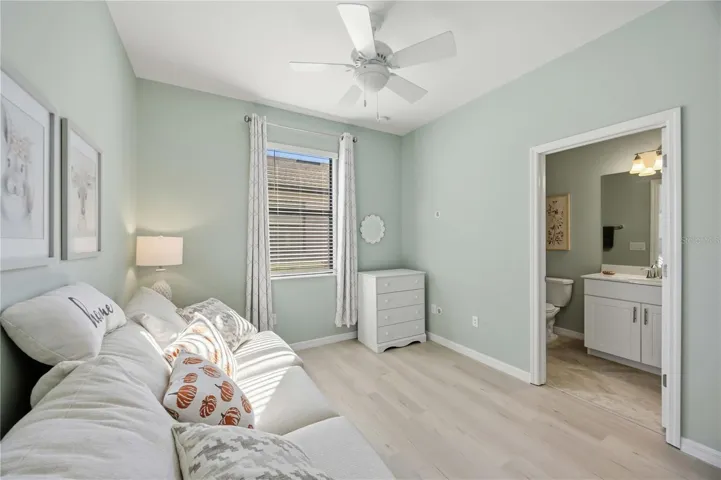 2nd bedroom with ensuite