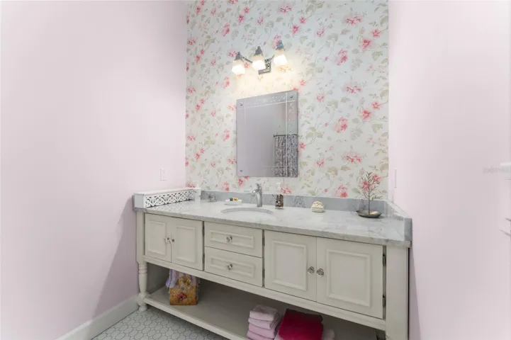 large vanity in ensuite bath