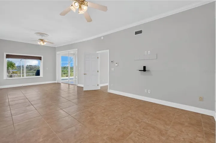 Bright Room With Preserve Views