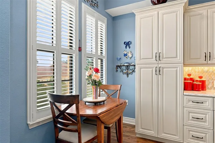 Breakfast Nook