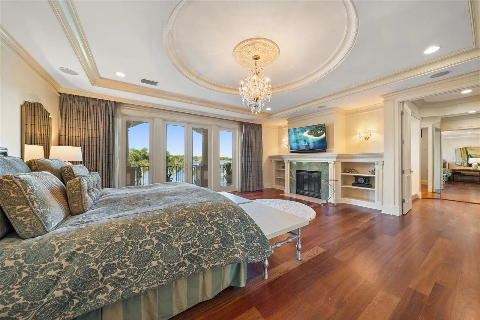Sunsets, Water Views and Gas Fireplace from the comfort of your own bed!