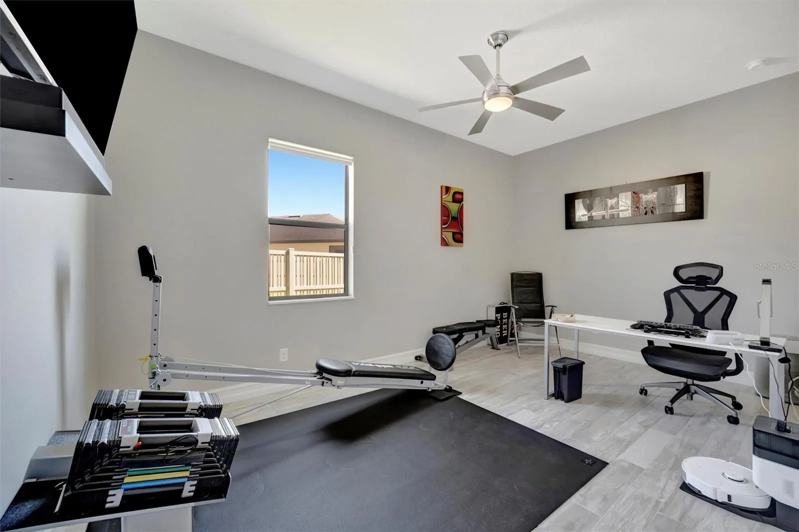 BEDROOM 4