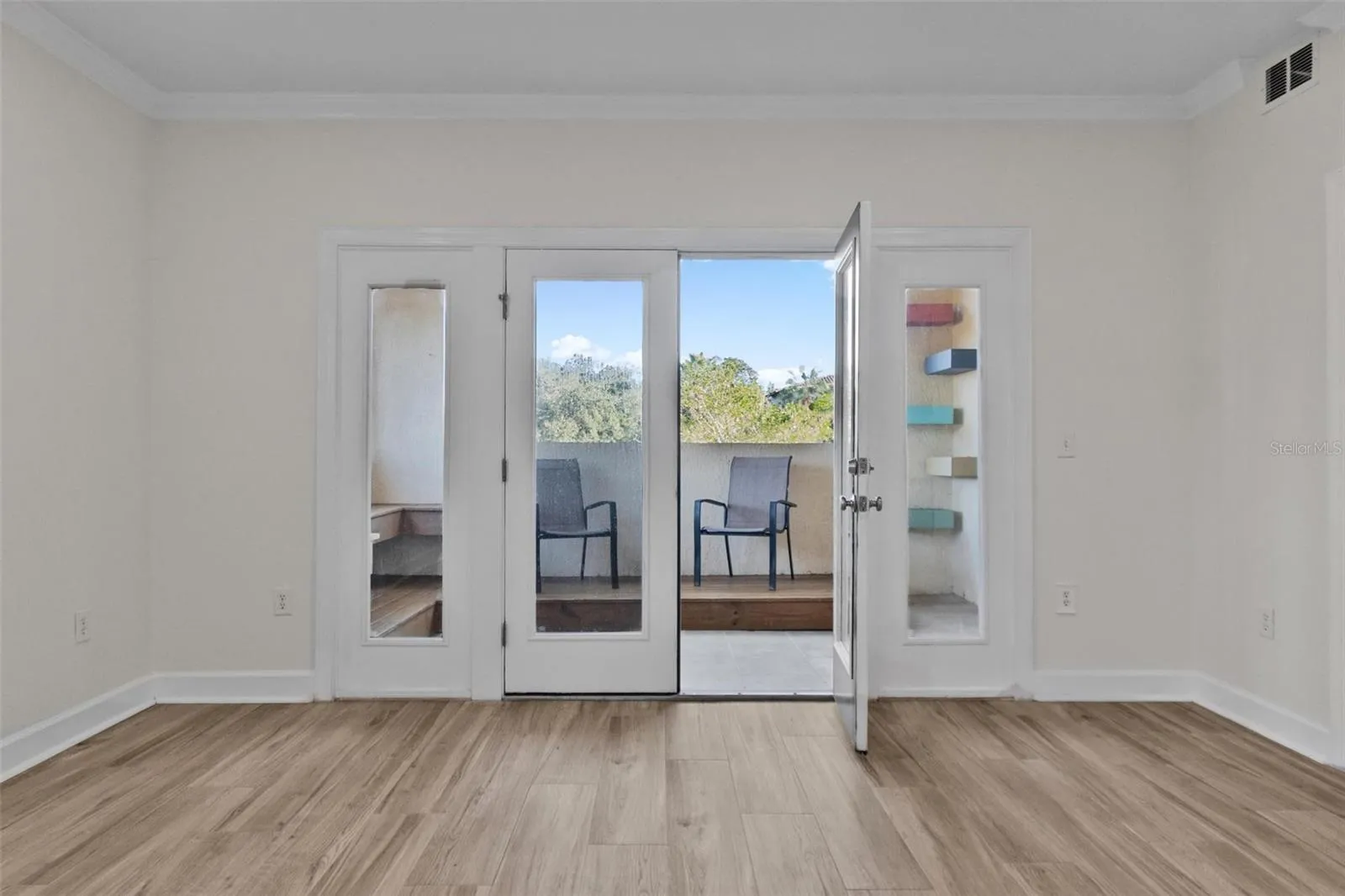 Entrance to Larger Balcony
