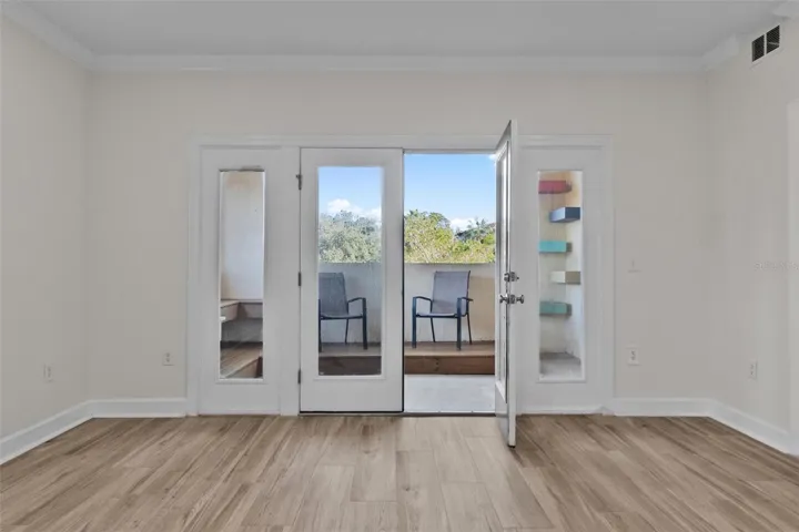 Entrance to Larger Balcony