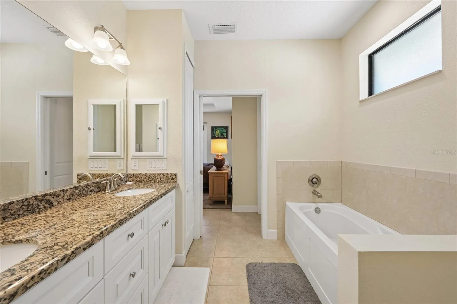 Primary bath