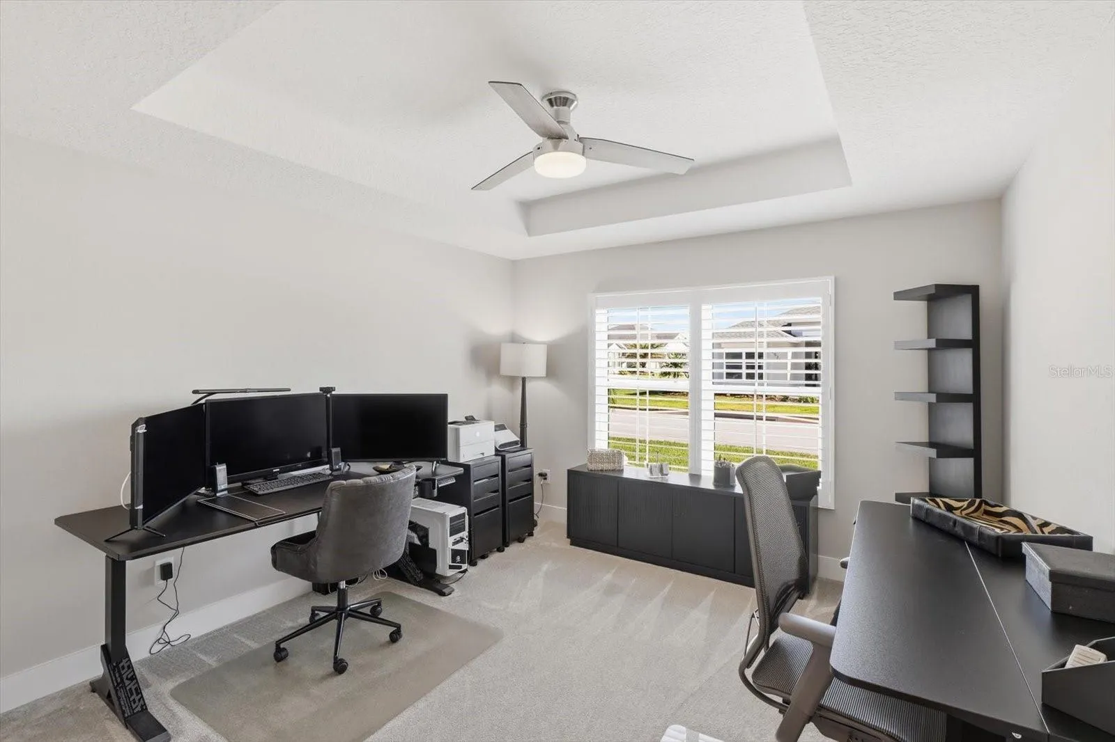 bedroom 3/office