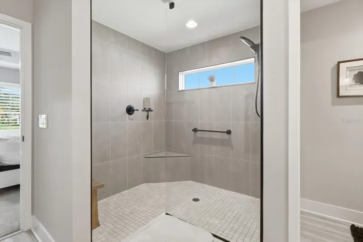 primary shower