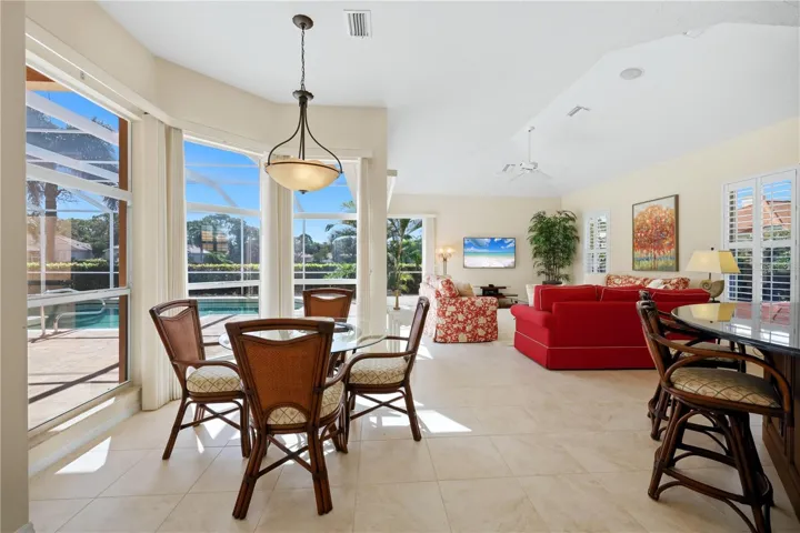 Eat in Kitchen/Family Room